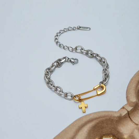18k gold light luxury high-end titanium steel bracelet