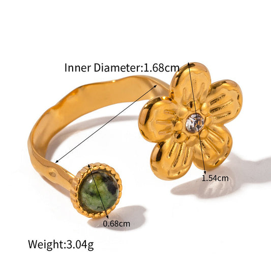 18K gold flower-shaped inlaid pearls exquisite design noble ring