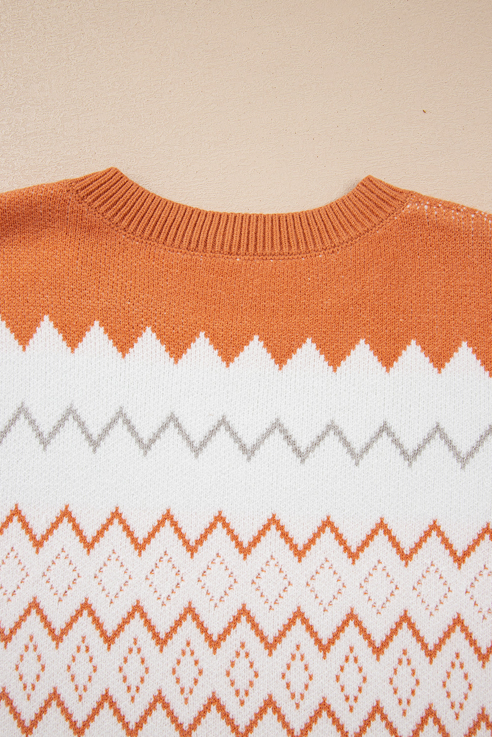 Khaki Zigzag Geometric Pattern Knitted Pullover Sweater - Femstylo