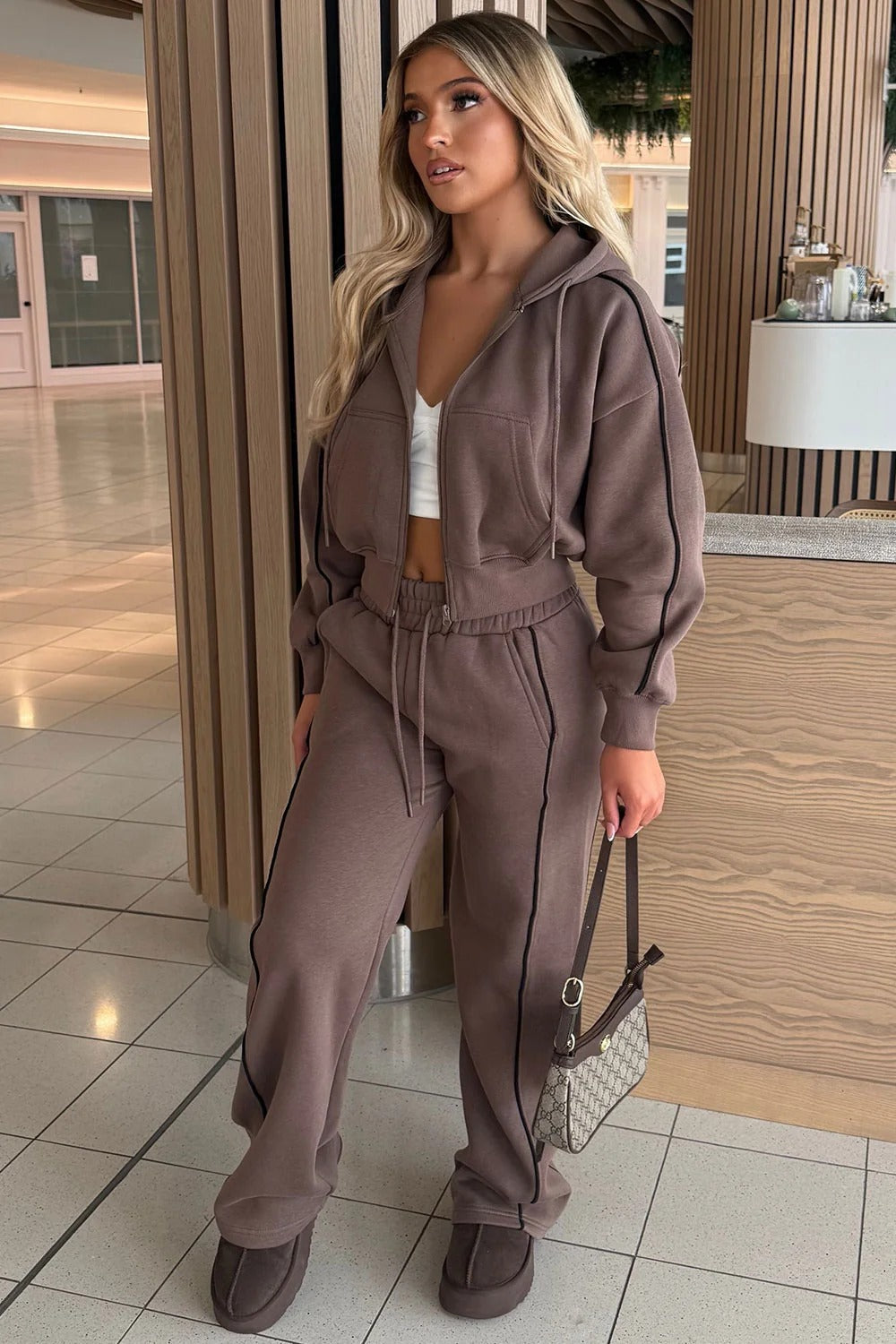Women's Fleece Cropped Zip Hoodie & Wide-Leg Pants Set