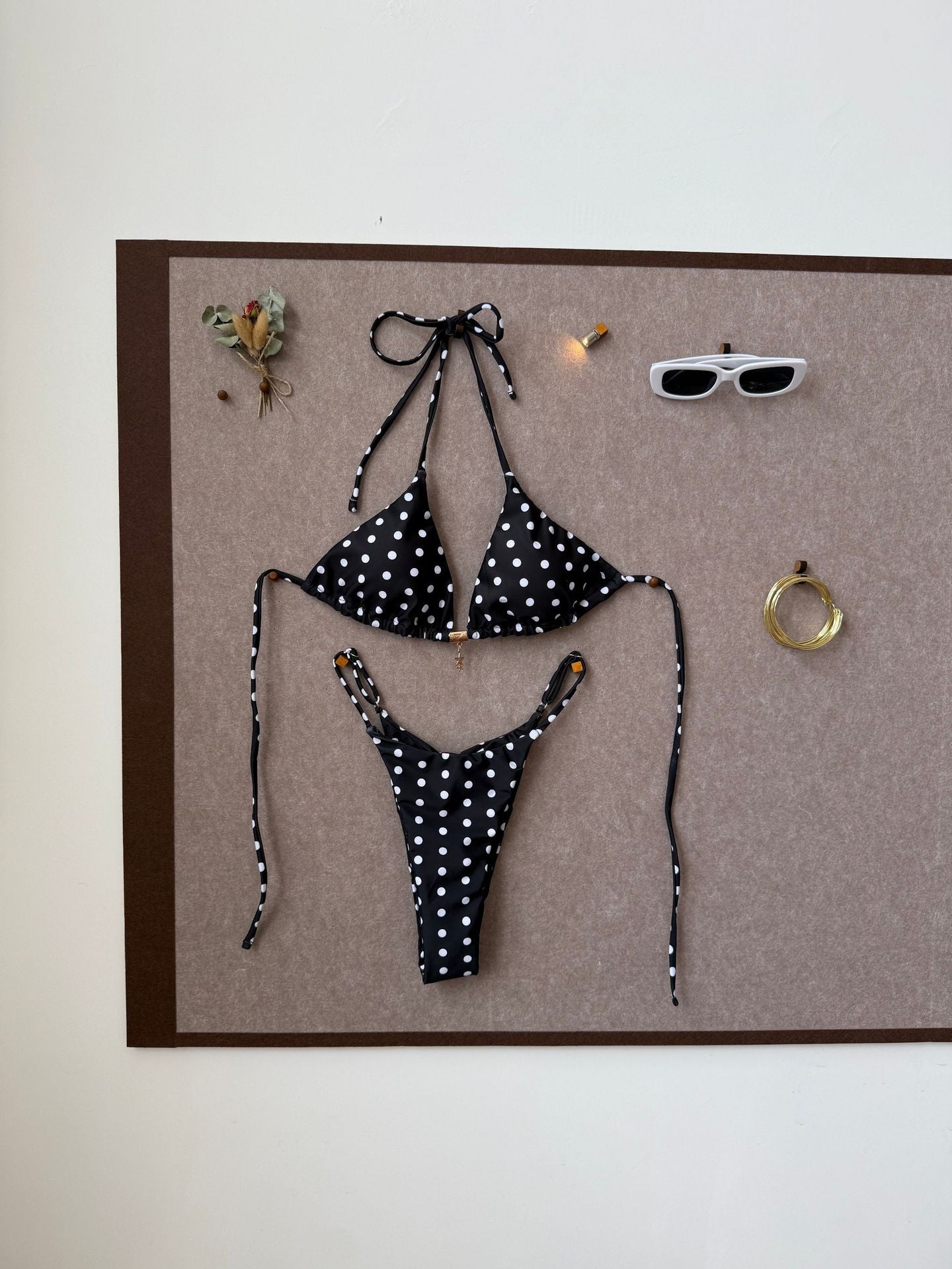 Sexy Strap Splicing Color Polka Dot Girl Vacation Bikini Split Swimsuit
