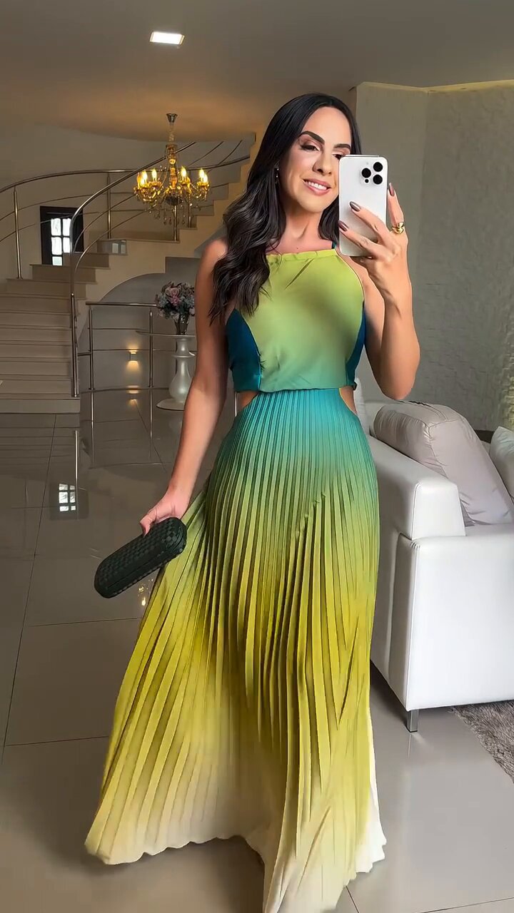 Women Clothing Elegant Halter Pleated Gradient Color Dress Maxi Dress