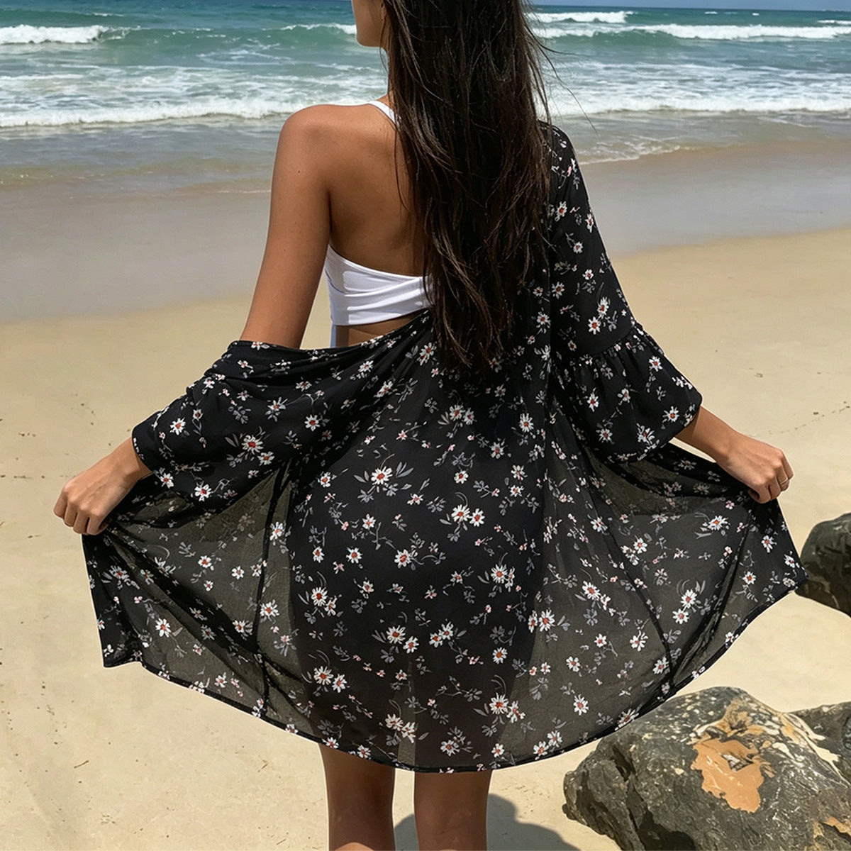 Black Little Daisy Floral Sun Protection Cardigan Seaside Vacation Beach Swimsuit Outwear Breathable Blouse