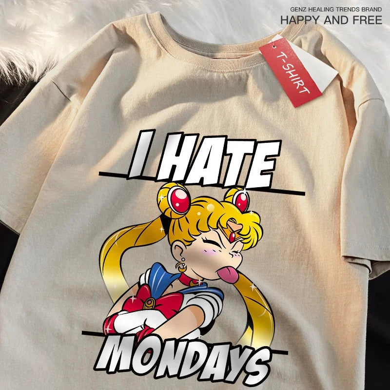š Sailor Moon Tongue-Out Graphic T-Shirt ā Playful Anime Streetwear