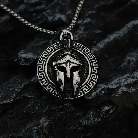 European and American Vintage Spartan Viking Mask Warrior Men's Titanium Steel Necklace Fashion Trend Helmet Handmade Pendant