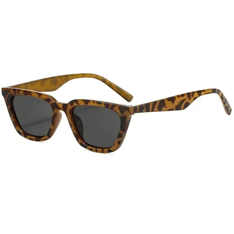 Classic Black Vintage Cat Eye Sunglasses Women Brand Designer Simplicity Elegant Small Frame Sun Glasses Men Trend Eyewear UV400