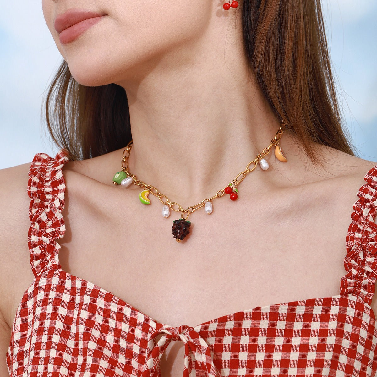18K gold fruit shape with pearl design fresh and cute necklace