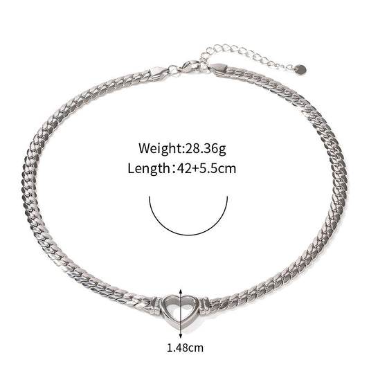 18K Gold Hollow Heart Design Trendy Personalized Necklace