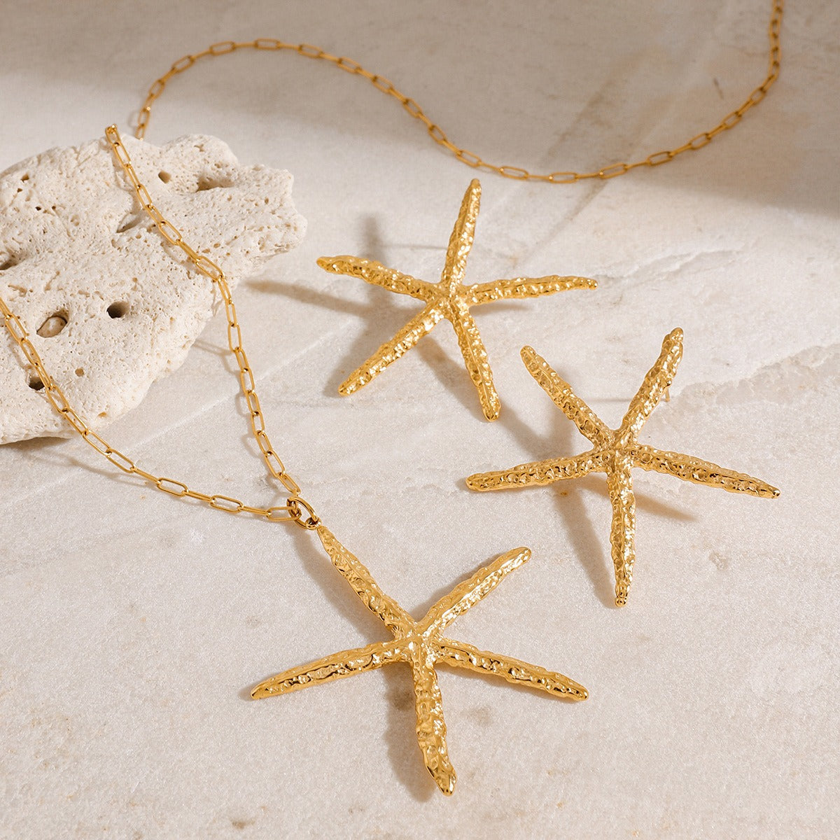 18K Gold Starfish with Textured Design Classic Fashion Necklace and Earrings Set