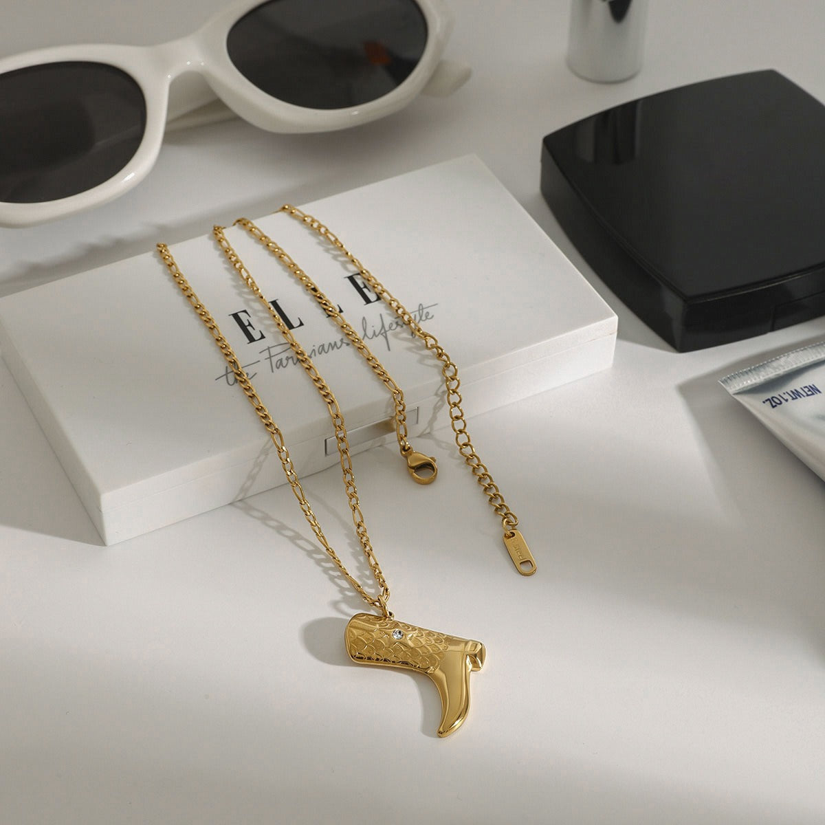 18K gold boots inlaid with gemstones and textured design trendy and unique necklace