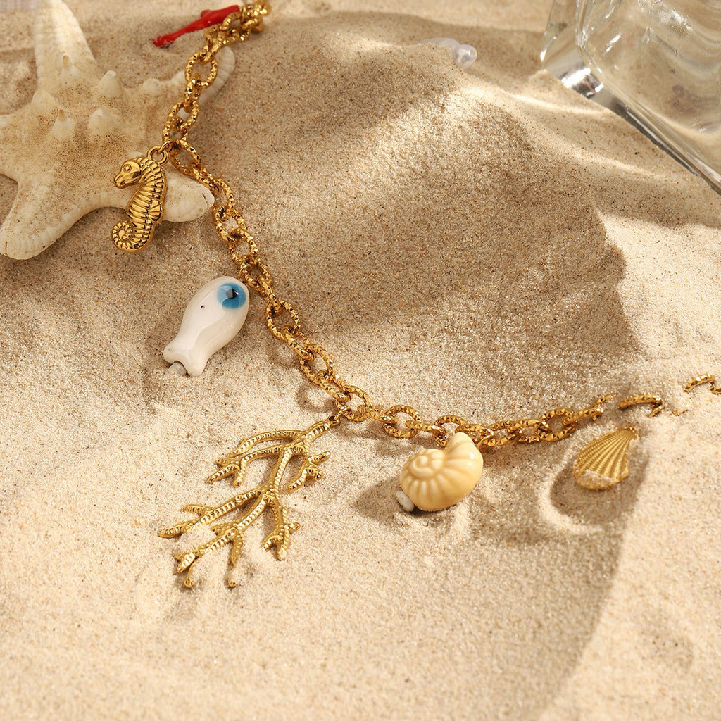 18K Gold Coral Shape Ocean Style Necklace
