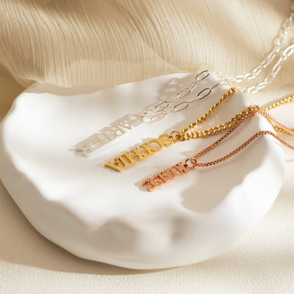 Personalized chain name necklace