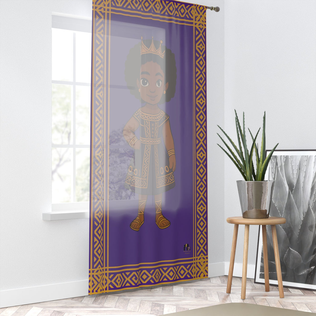“Little Queen” Storybook Curtain