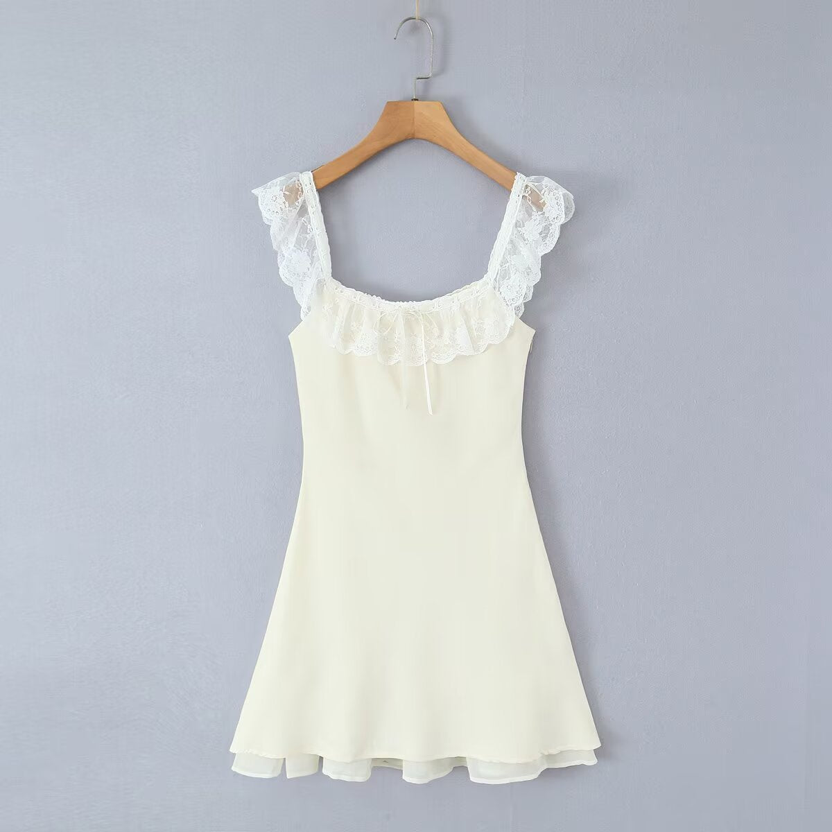 Summer Women Clothing Pure Sexy Ruffled Lace Patchwork Waist Slimming Slimming Dress Short Dresses
