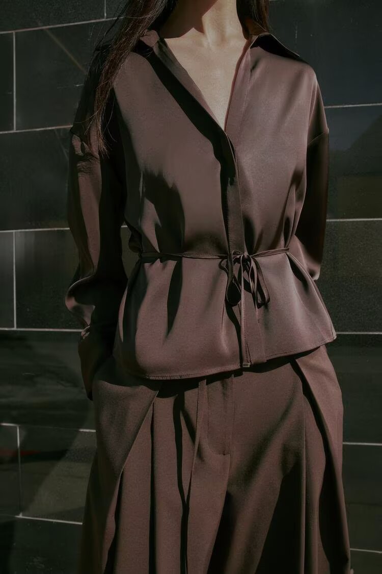 Women Clothing Summer All Matching with Belt Silk Satin Textured Shirt