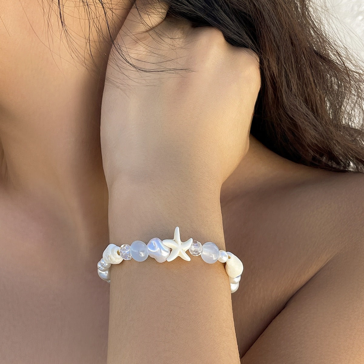 Ocean-style shell and starfish crystal beaded bracelet