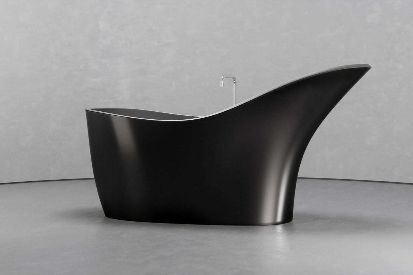 Freestanding slipper shape bathtub