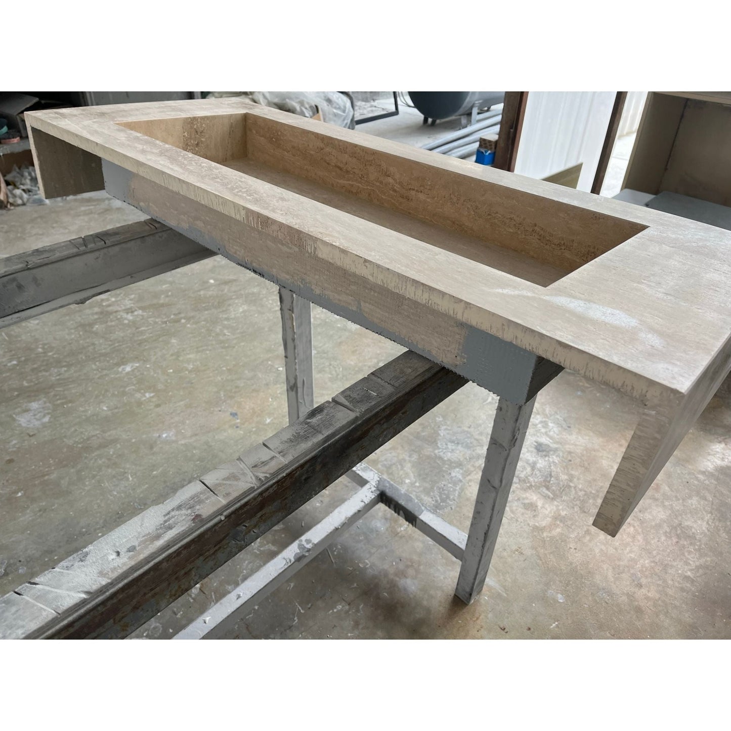 Handcrafted Custom Natural Beige Travertine Vein-Cut Trough Sink