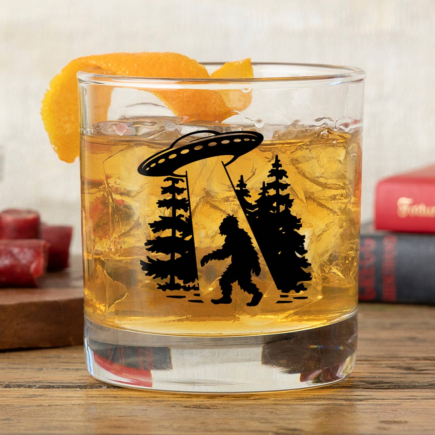 Bigfoot UFO Custom Rocks Glass –  10oz