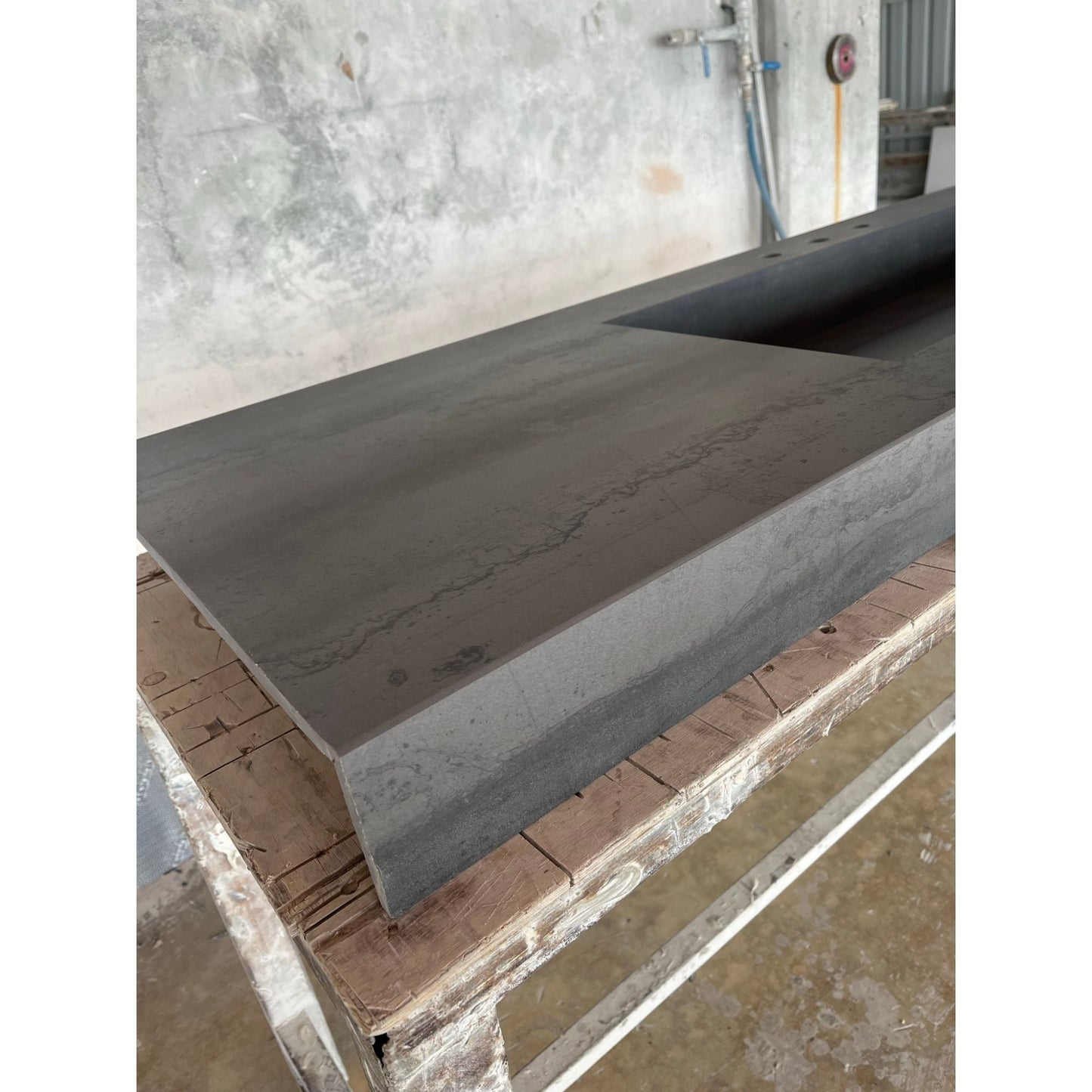 Metal Dark Engineered Porcelain Handcrafted Kitchen Bathroom Sink - Natural Stone Look