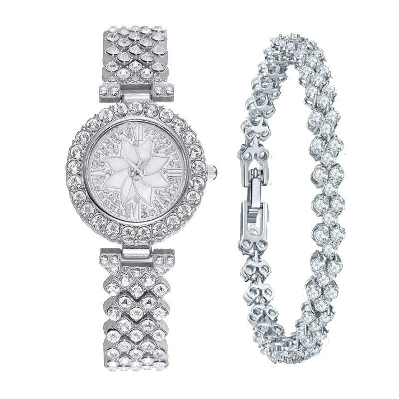Fashionable Bracelet Watch, Diamond-encrusted Womens Watch Quartz Watch