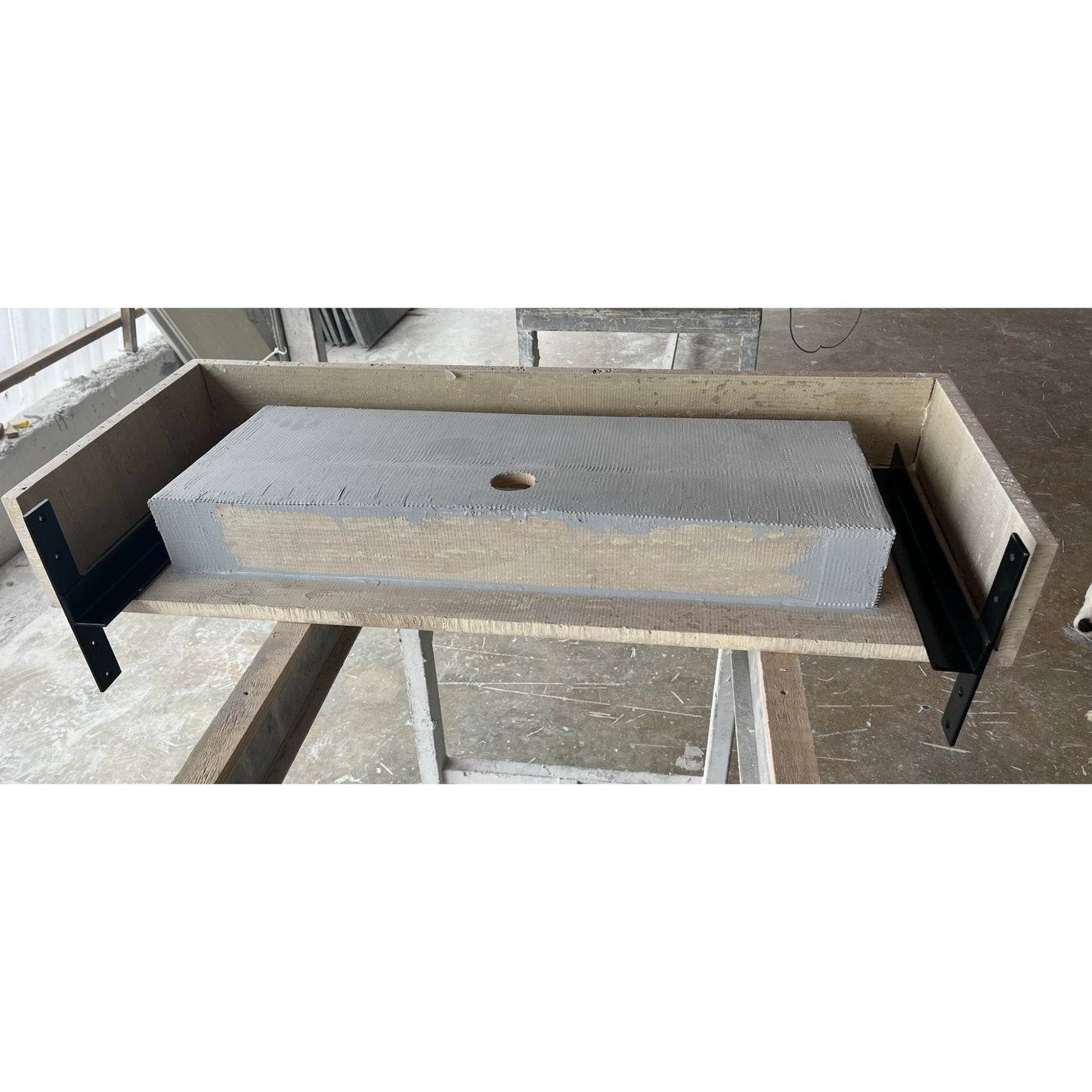 Handcrafted Custom Natural Beige Travertine Vein-Cut Trough Sink