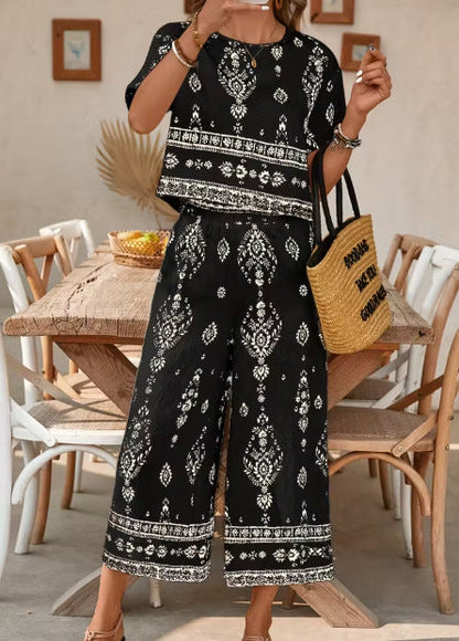 Women's Ethnic Print Contrast Two-Piece Set – Top & Straight-Leg Pants