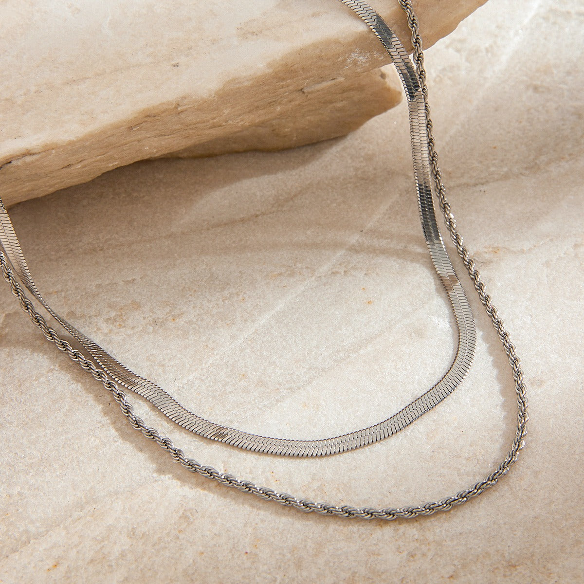 Double chain design simple personality necklace