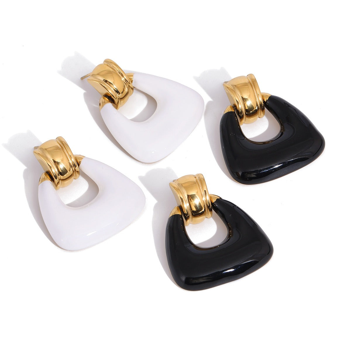18K gold lightweight luxury enamel stud earrings