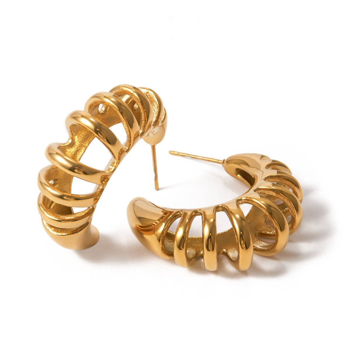 18k gold crescent-shaped earrings with hollow design, trendy and personalized