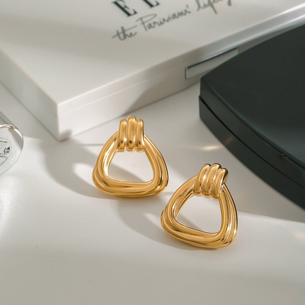 18K gold geometric triangle with hollow design light luxury fashion earrings