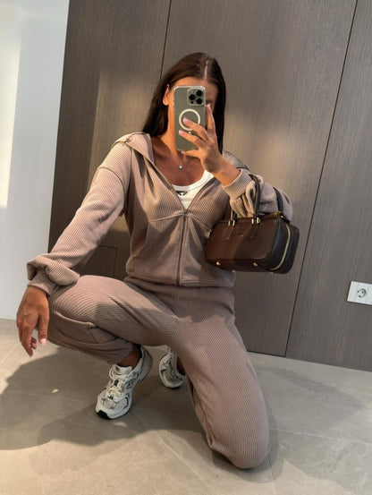 Women's Wide-Rib Knit Zip Hoodie & Jogger Pants Set