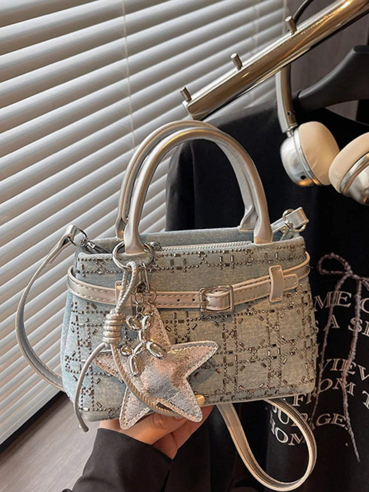 Texture Star Charm Crossbody Bag