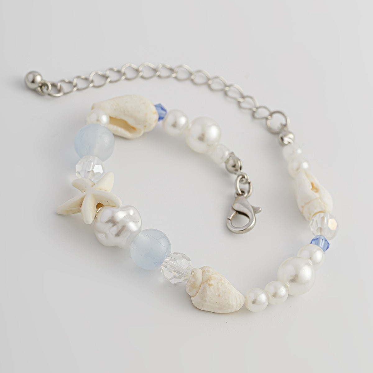 Ocean-style shell and starfish crystal beaded bracelet