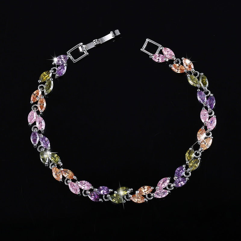 Small leaf zircon bracelet