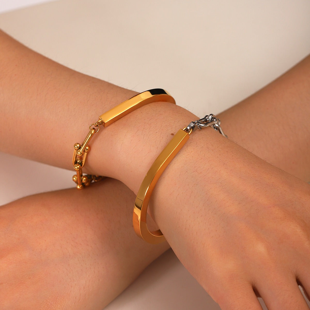 18K gold horseshoe buckle chain spliced U-shaped buckle bracelet