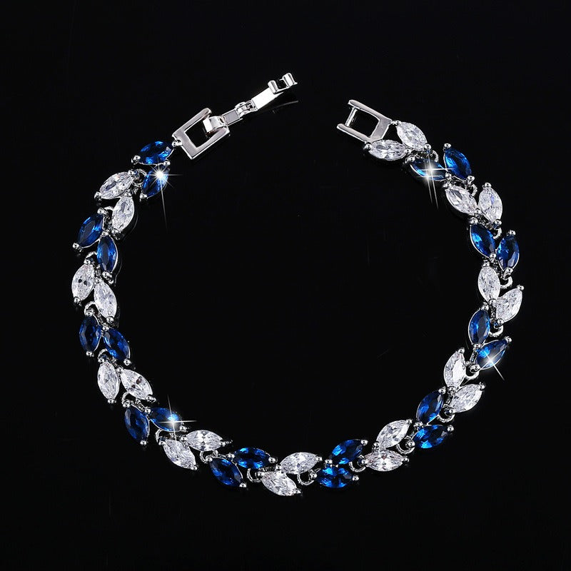 Small leaf zircon bracelet