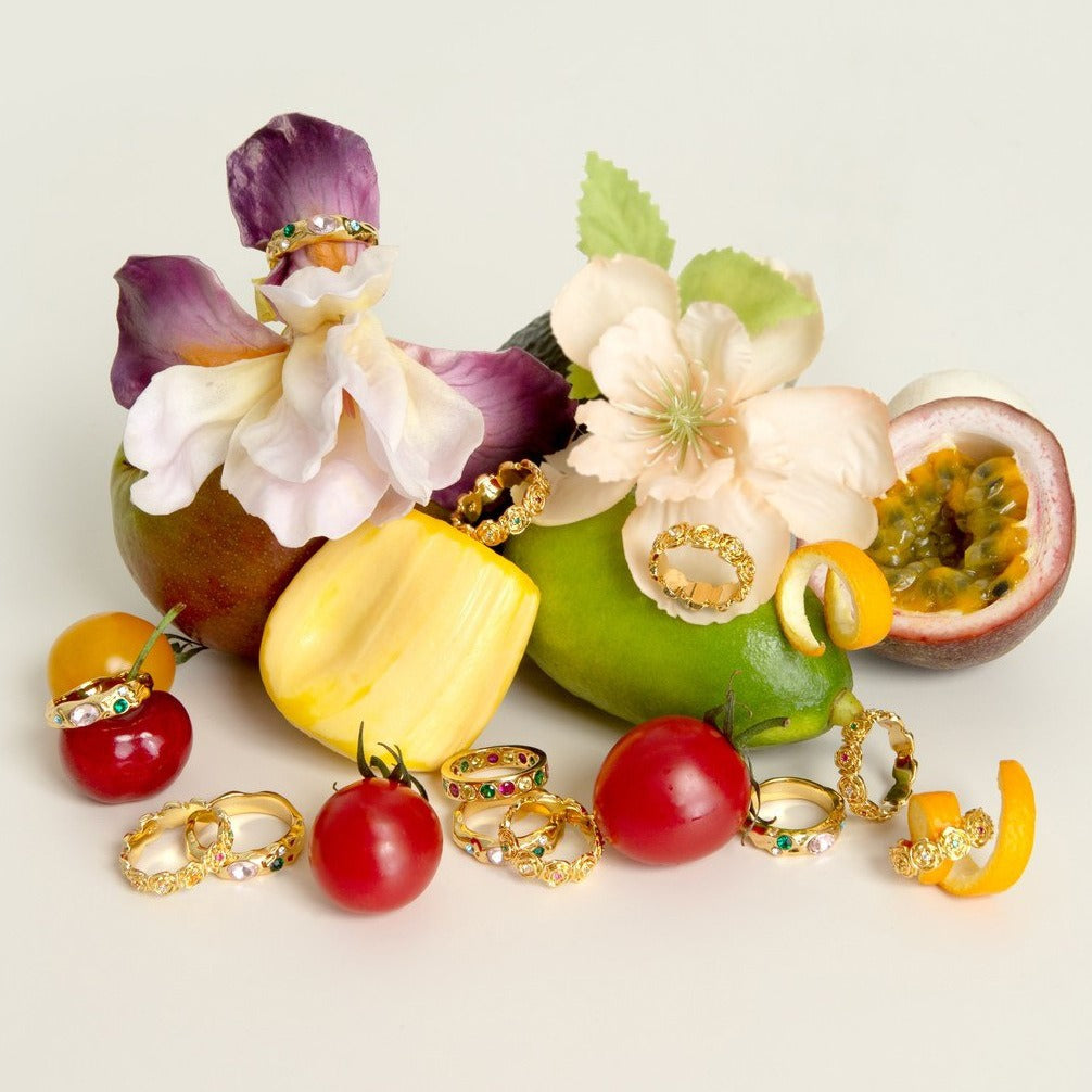 18K gold inlaid gemstone exquisite design noble ring