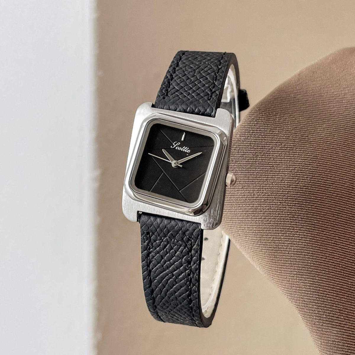 Square Steel-band Waterproof Quartz Watch