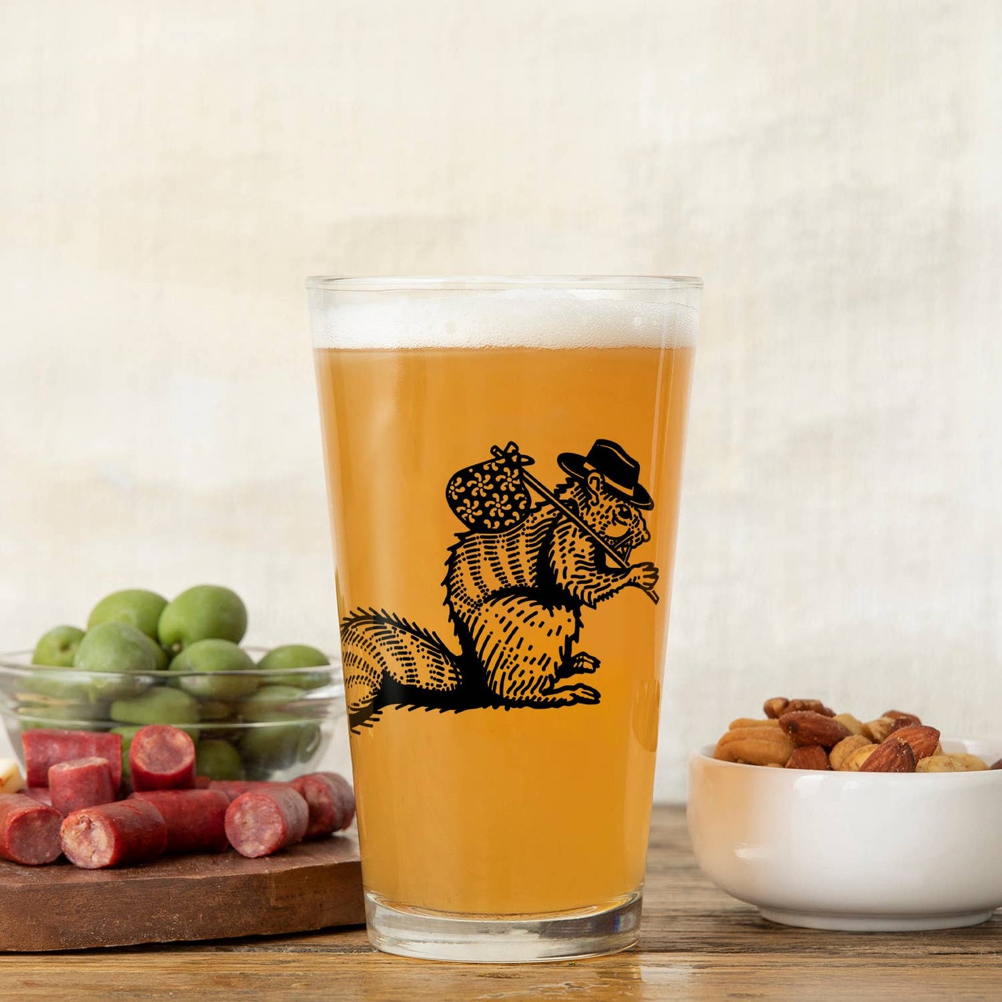 Squirrel Pint Glass – 16oz