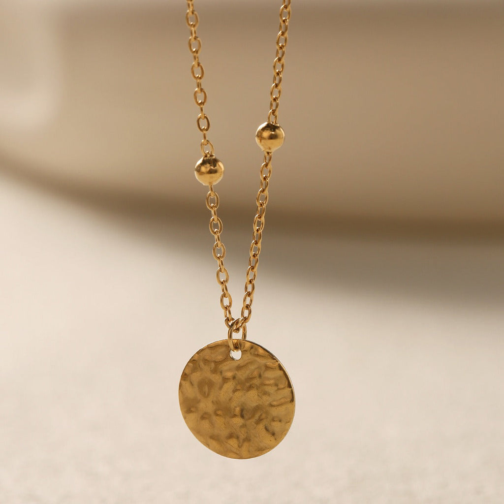 18K Gold Wind-Indented Round Necklace