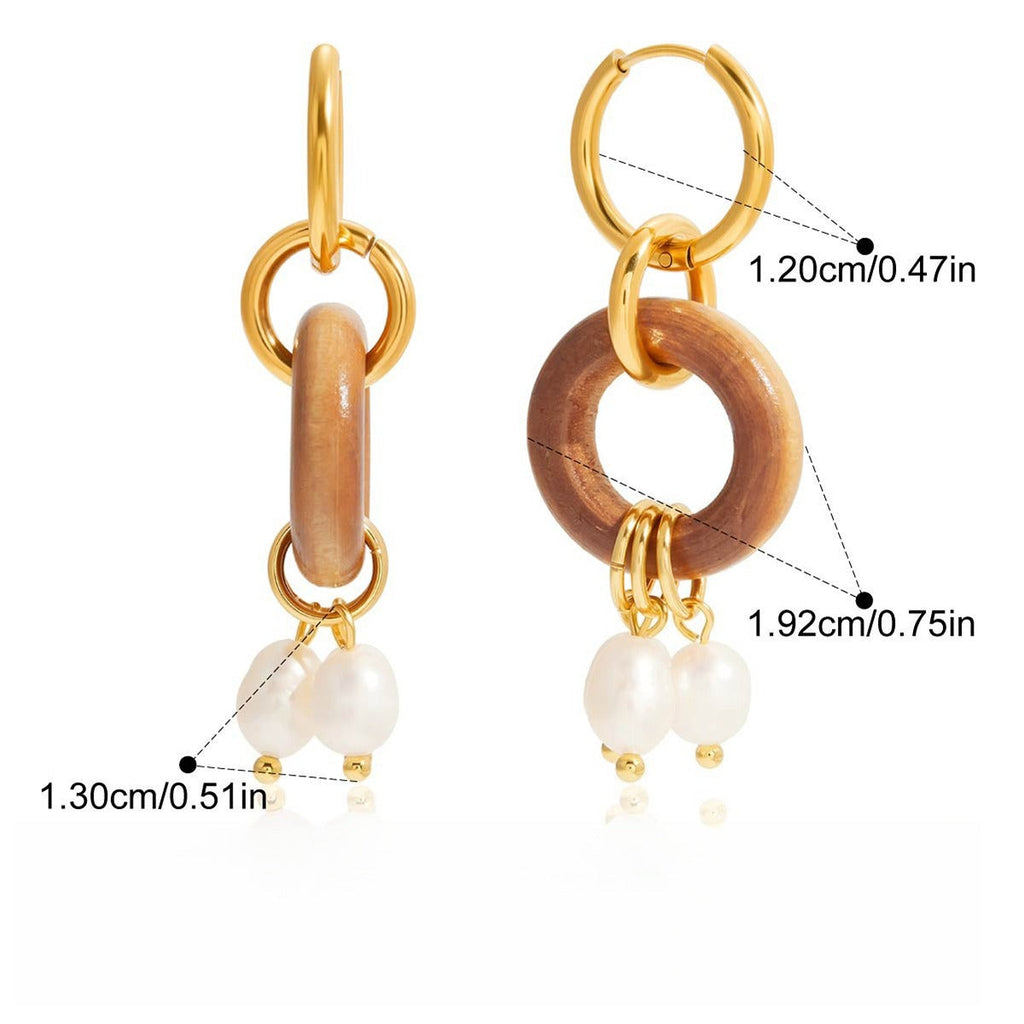 Circle hoop earrings, a luxurious and sophisticated ear jewelry piece.