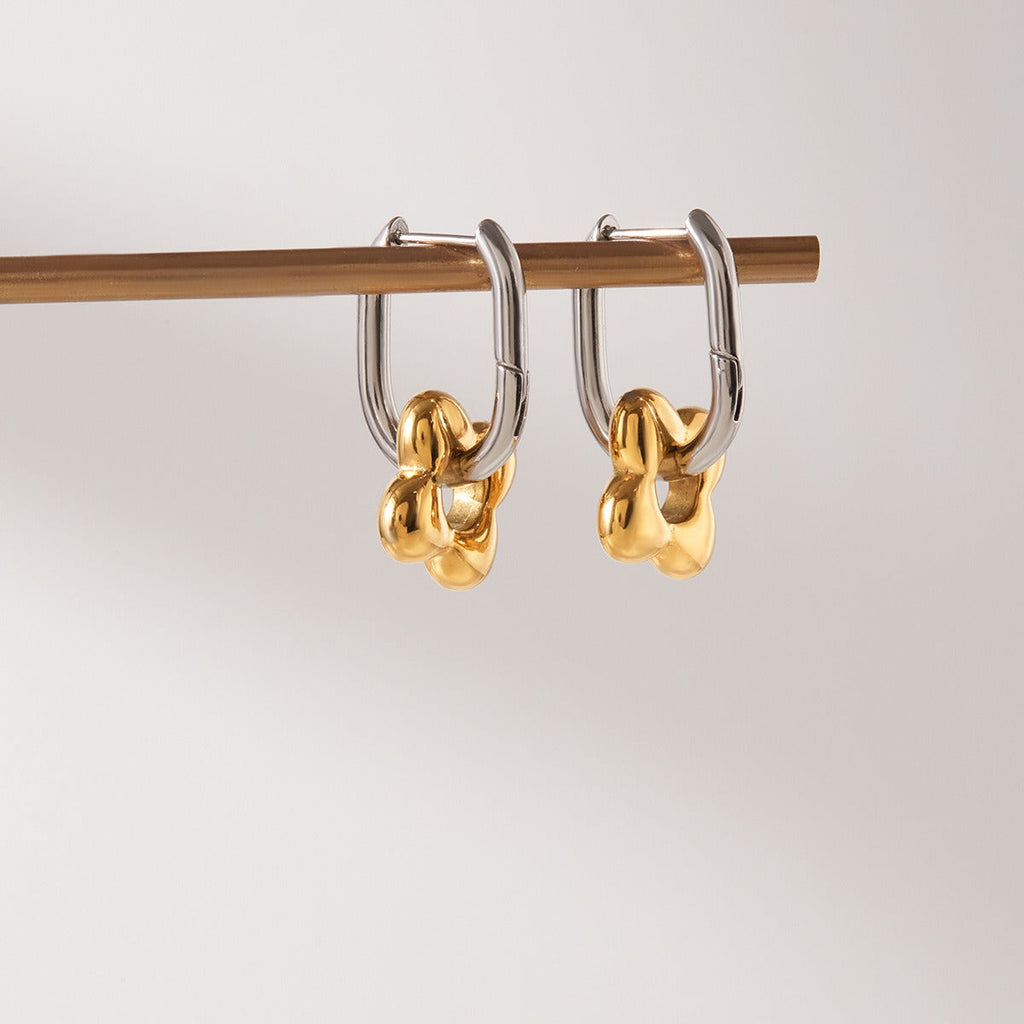 18K gold lightweight luxury high-end flower hoop earrings