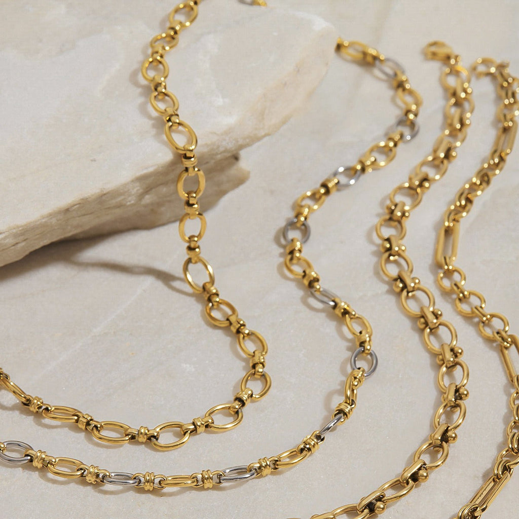18K gold chain with gold and silver color matching design simple and elegant necklace
