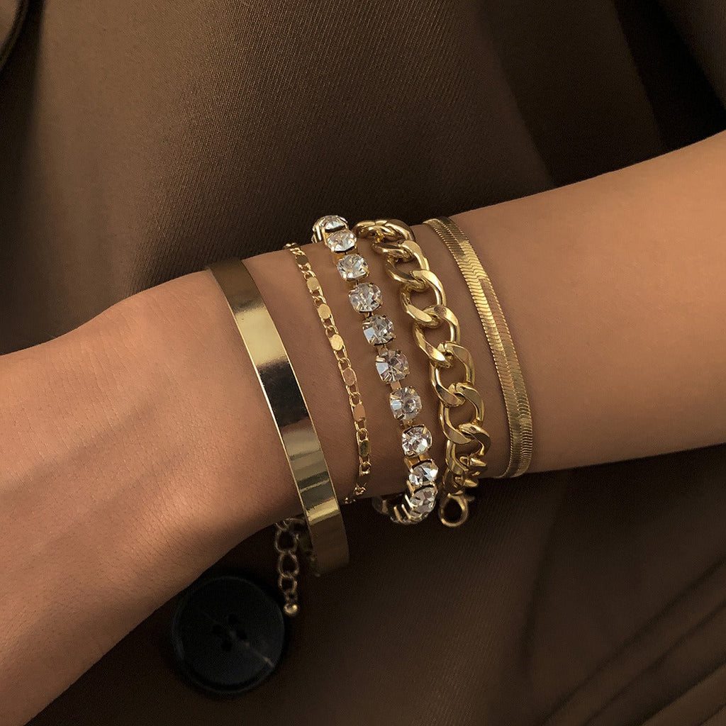 18k gold retro trend snake bone chain diamond bracelet