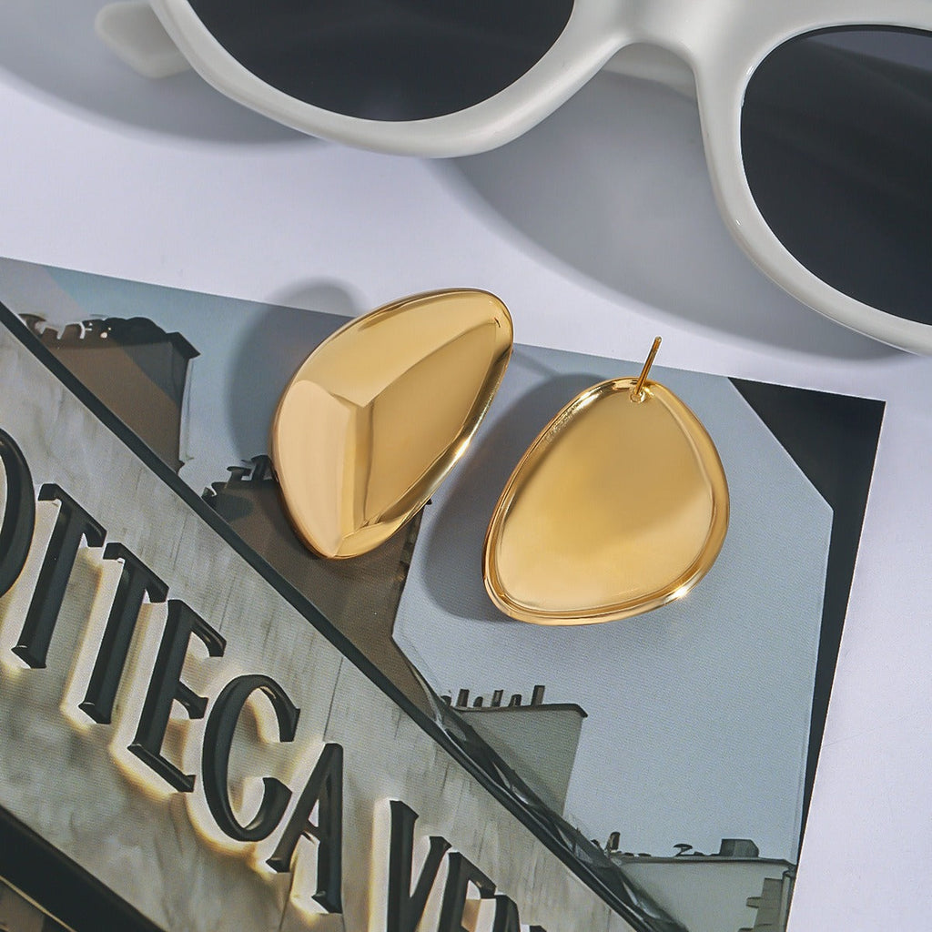 18k gold geometric design simple and versatile earrings