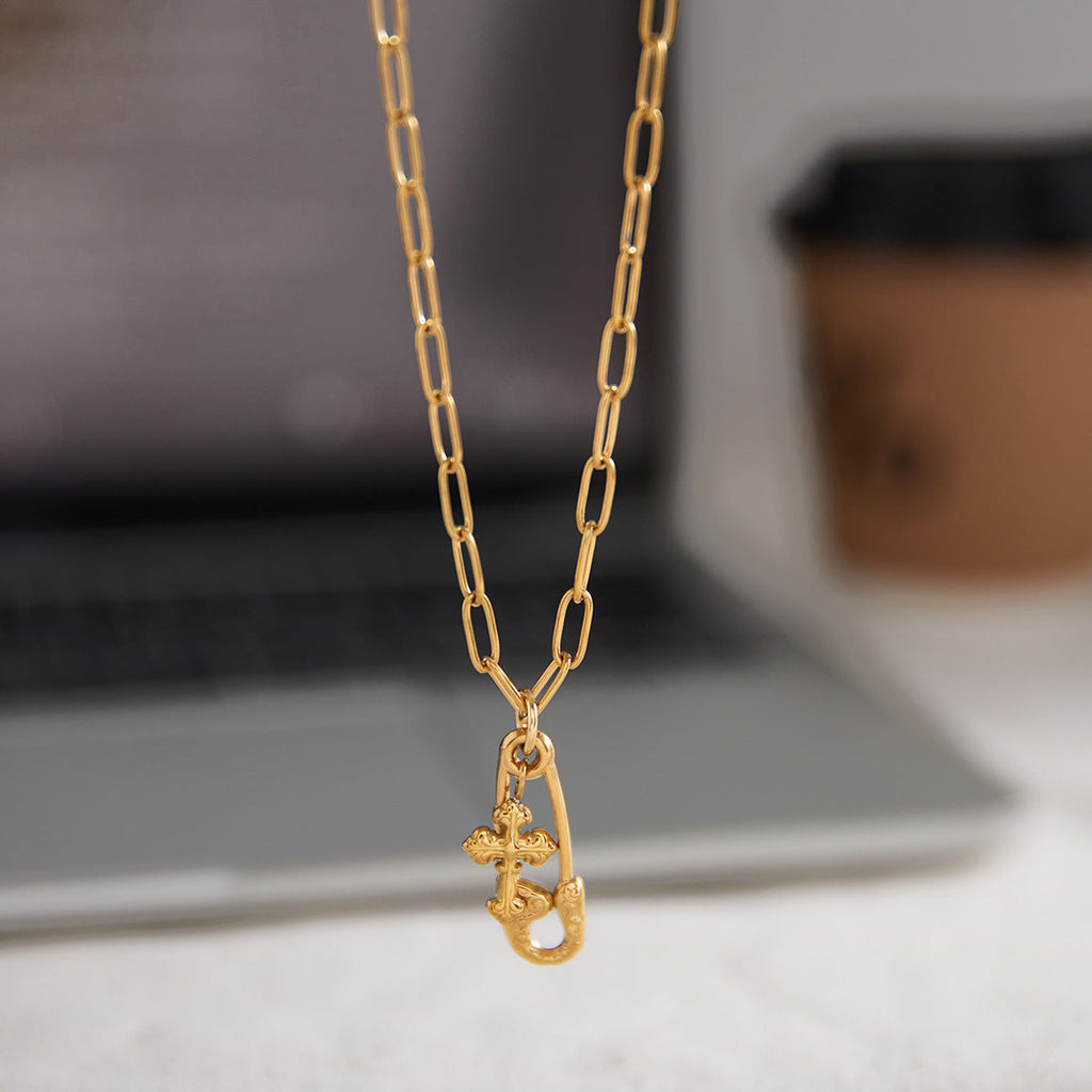 Stainless Steel Paperclip Pendant Necklace