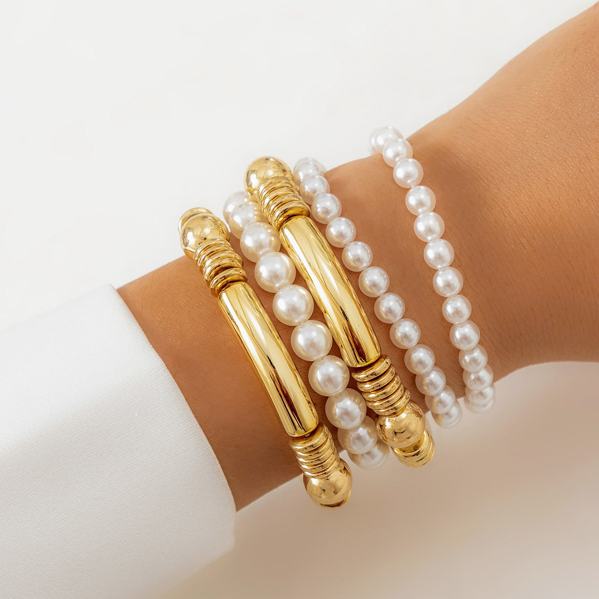 18k gold bow pearl beaded bracelet