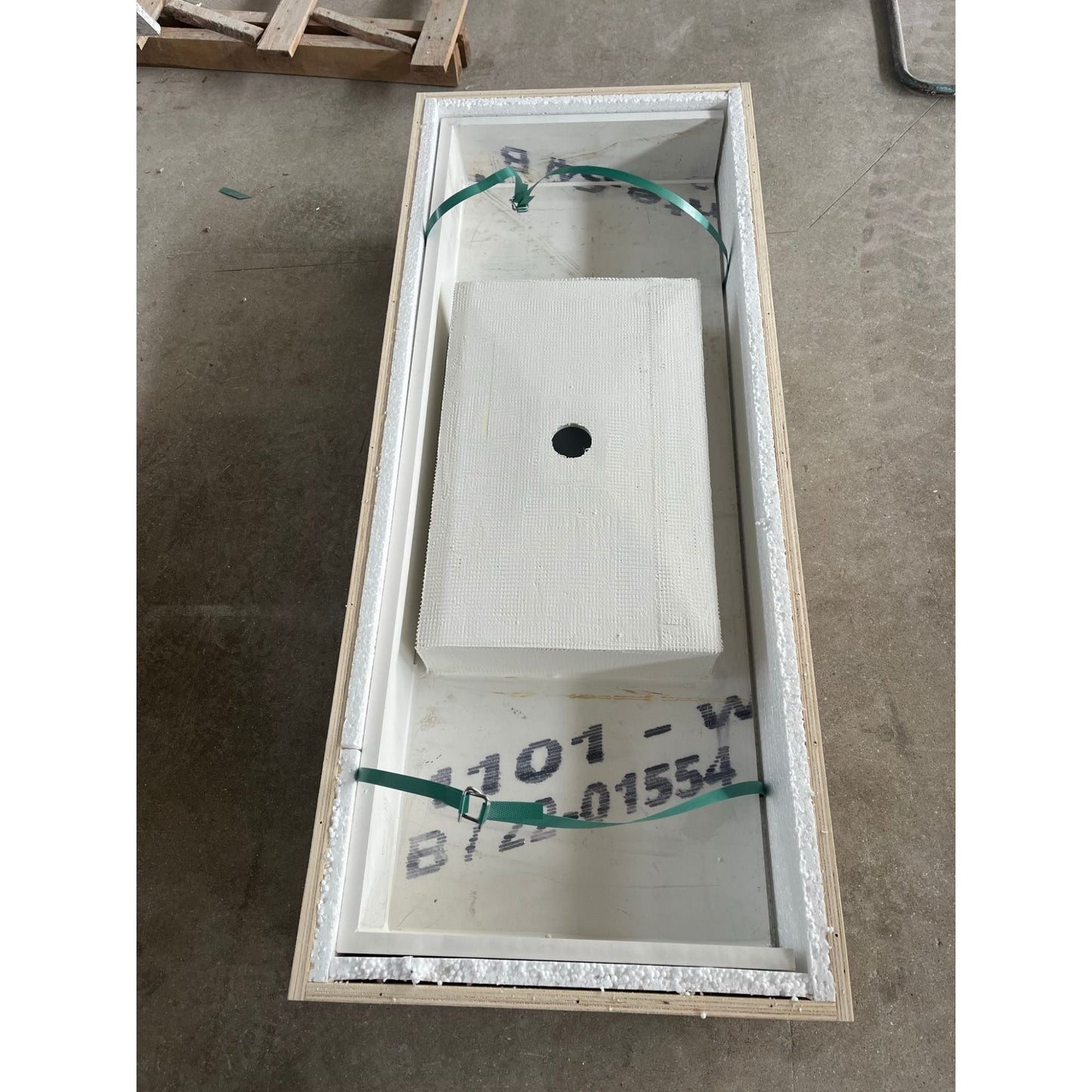 Pure White Quartz Kitchen Sink Handcrafted Engineered Stone Durable Bath Fixture