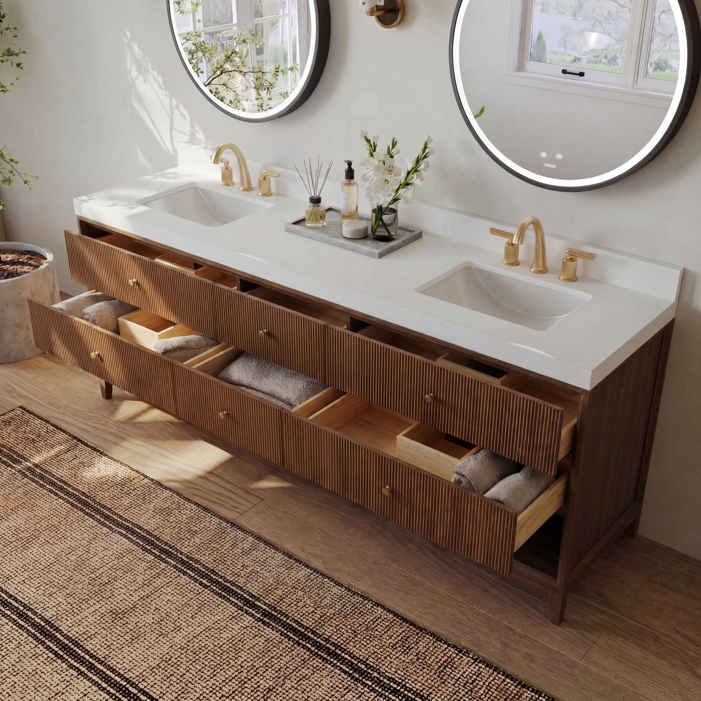 Momo 84" Bath Vanity Set